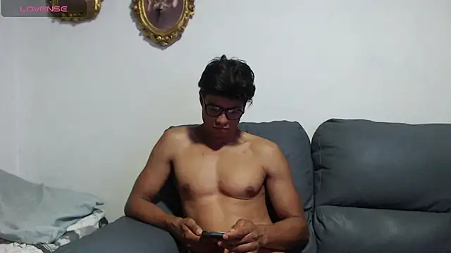 Christian Musclet4 online show from 11.11.25