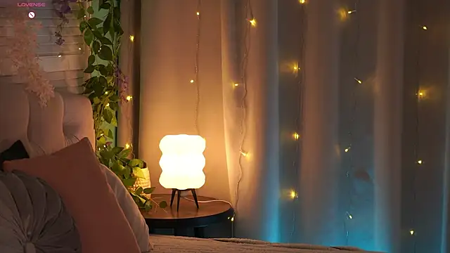 EvaMossi online show from 03.03.26