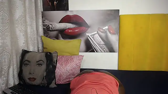 Snapshot of blackrose001 chatting on 02.24.26 blackrose001 online show from 02.24.26