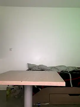 Snapshot of Renoirmonter chatting on 10.17.25 Renoirmonter online show from 10.17.25