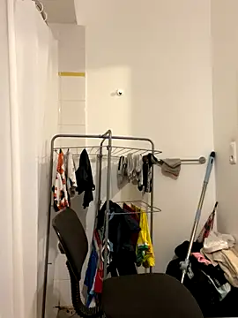 Renoirmonter online show from 12.22.25