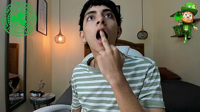 Snapshot of Matty_Sparkk chatting on 03.17.25 Matty Sparkk online show from 03.17.25