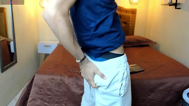 Snapshot of Matty_Sparkk chatting on 03.22.25 Matty Sparkk online show from 03.22.25