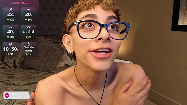 Snapshot of Matty_Sparkk chatting on 09.24.25 Matty Sparkk online show from 09.24.25