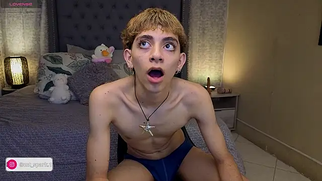 Snapshot of Matty_Sparkk chatting on 11.18.25 Matty Sparkk online show from 11.18.25