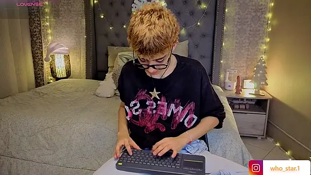 Snapshot of Matty_Sparkk chatting on 12.22.25 Matty Sparkk online show from 12.22.25