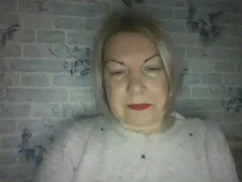 Snapshot of Lillia_Ray chatting on 03.18.25 Lillia Ray online show from 03.18.25