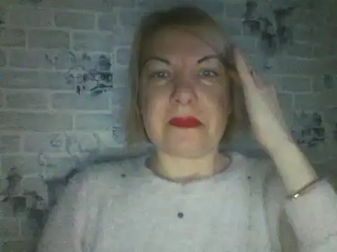 Snapshot of Lillia_Ray chatting on 03.19.25 Lillia Ray online show from 03.19.25