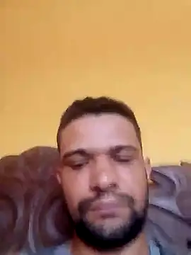 Snapshot of colemiranda chatting on 03.18.25 colemiranda online show from 03.18.25