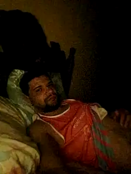 Snapshot of colemiranda chatting on 03.19.25 colemiranda online show from 03.19.25