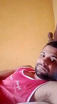 Snapshot of colemiranda chatting on 03.19.25 colemiranda online show from 03.19.25