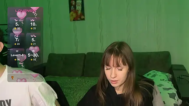 Snapshot of Romanhavesweetydick777 chatting on 12.14.25 Romanhavesweetydick777 online show from 12.14.25