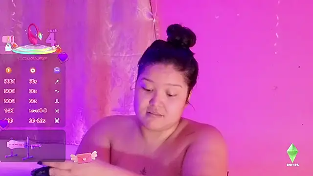 DianaGom online show from 02.13.26