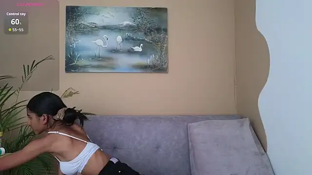 YuliethPetite online show from 04.14.26