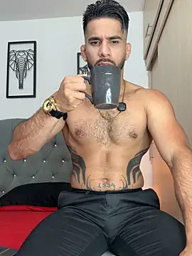 Maximiliano ford online show from 11.08.25