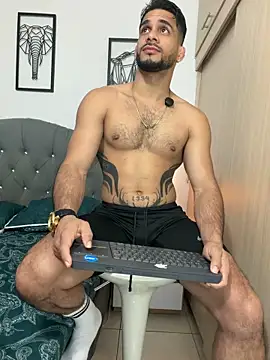 Maximiliano ford online show from 05.04.26