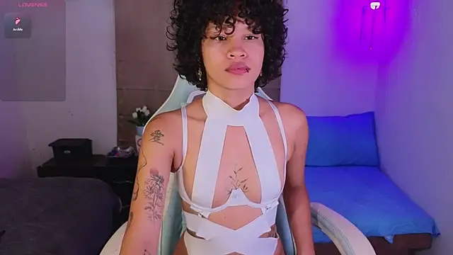 eleselas online show from 12.03.25