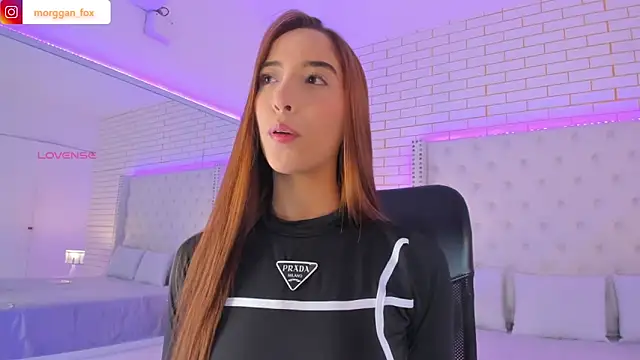 Morggan Fox  online show from 10.28.25