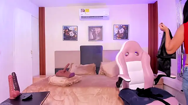 loress ass mature online show from 10.02.25