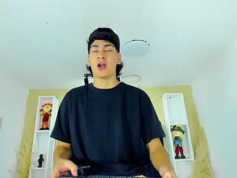 Jhojan twink online show from 09.22.25