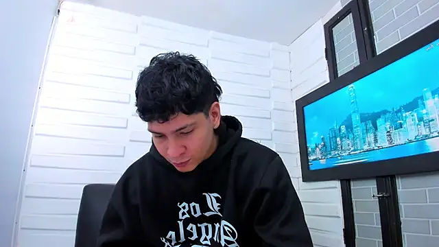 Jhojan twink online show from 11.06.25