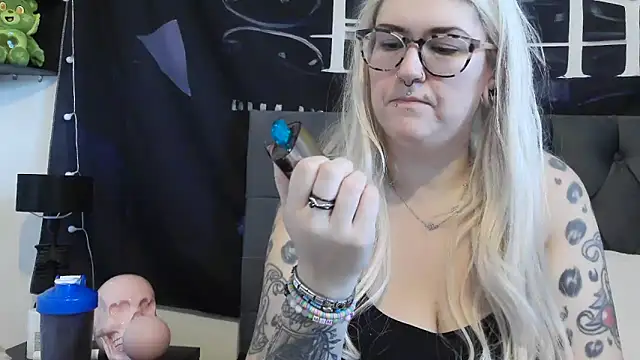 Sizzling Indie36 online show from 11.02.25