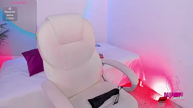 Dayanne campbelll online show from 12.22.25