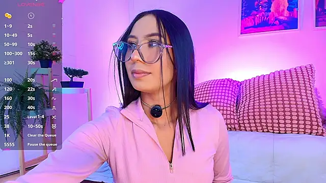 Valen ross  online show from 01.08.26