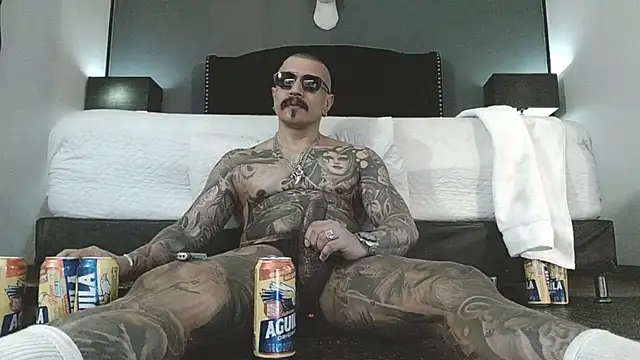 danilog515 online show from 11.28.25