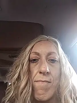 Ninfomom online show from 11.21.25