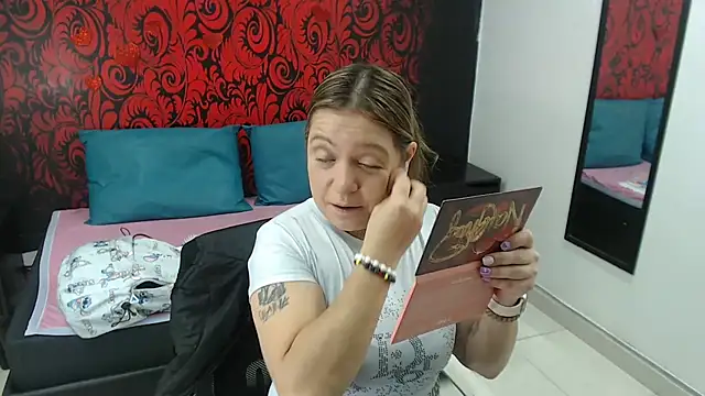 Snapshot of Samanta_SS chatting on 07.11.26 Samanta SS online show from 07.11.26