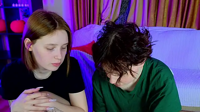 Snapshot of Tara_Lawson chatting on 11.06.25 Tara Lawson online show from 11.06.25