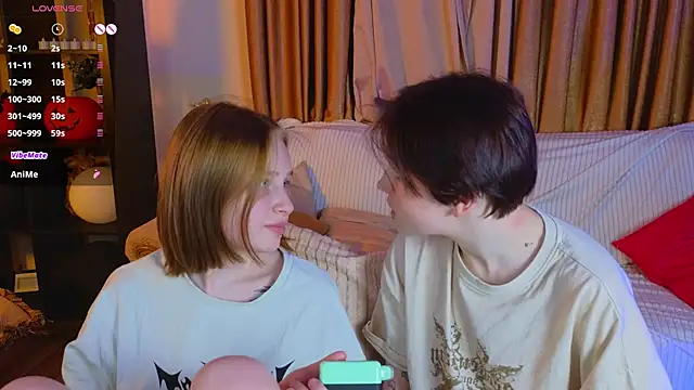 Snapshot of Tara_Lawson chatting on 11.08.25 Tara Lawson online show from 11.08.25