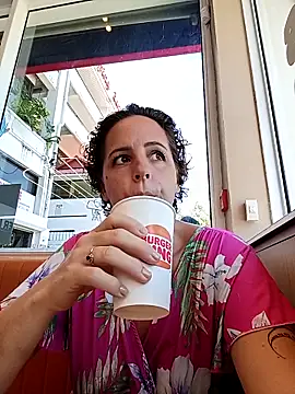 emiliemilf online show from 04.07.26