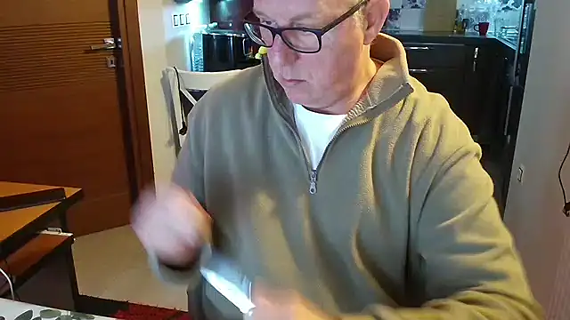 JamesBauer online show from 02.03.26