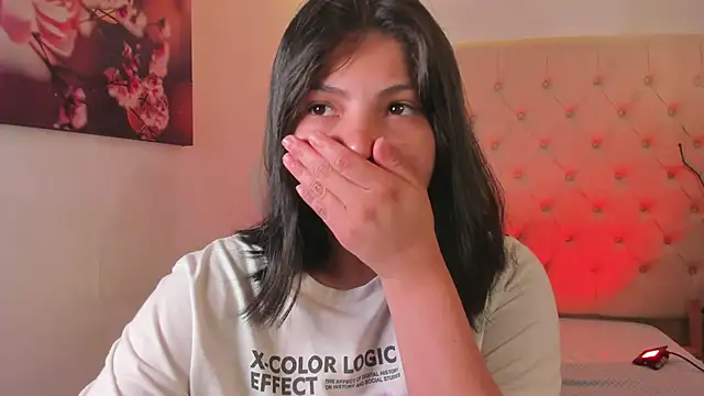 Snapshot of abby_roux chatting on 11.14.25 abby roux online show from 11.14.25