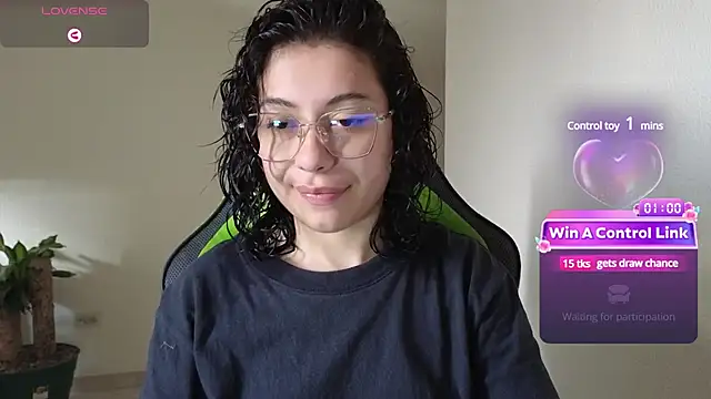 Snapshot of Mabbaldama chatting on 03.21.25 Mabbaldama online show from 03.21.25