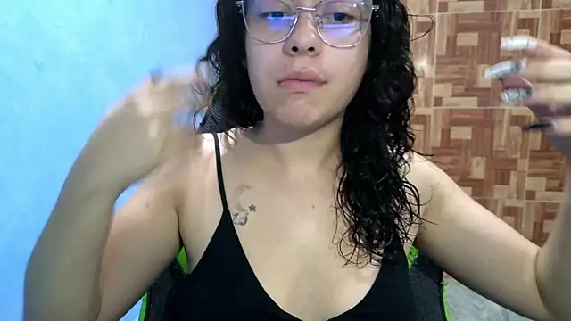 Snapshot of Mabbaldama chatting on 09.25.25 Mabbaldama online show from 09.25.25