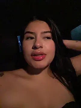 andrea gomes  online show from 04.05.26