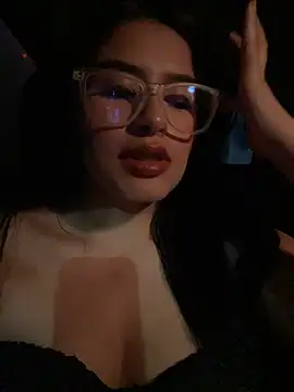 andrea gomes  online show from 04.23.26