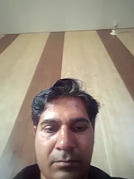 Snapshot of johnny8731 chatting on 05.11.26 johnny8731 online show from 05.11.26