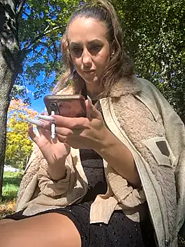 Brilliant-Splashes online show from 09.22.25