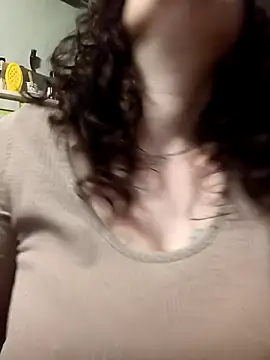 Snapshot of mimi19820 chatting on 09.20.25 mimi19820 online show from 09.20.25