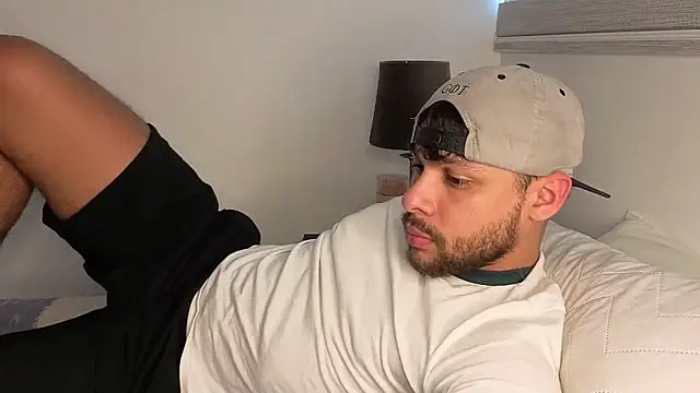 Snapshot of haku_kanjy chatting on 11.20.25 haku kanjy online show from 11.20.25