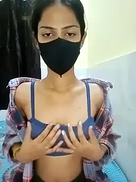 LOVE BUG1 online show from 03.20.25