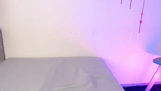 Snapshot of Thalia_anderson chatting on 12.13.25 Thalia anderson online show from 12.13.25