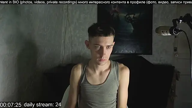 Snapshot of w0rkman chatting on 09.11.25 w0rkman online show from 09.11.25