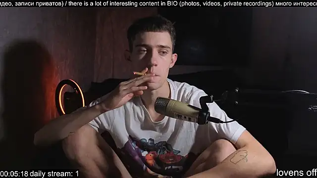 Snapshot of w0rkman chatting on 10.03.25 w0rkman online show from 10.03.25