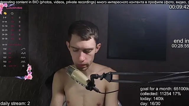 Snapshot of w0rkman chatting on 10.20.25 w0rkman online show from 10.20.25