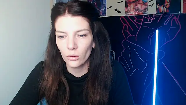 VanessaRey  online show from 10.12.25